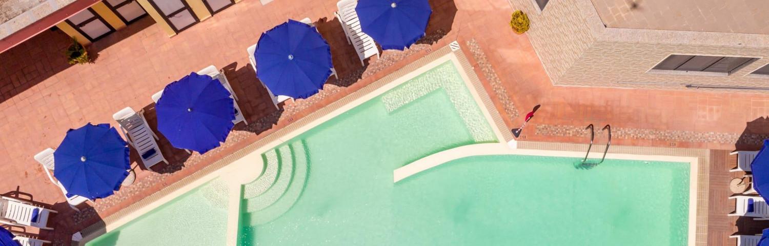 rina-hotel-villaggi-stintino-alghero-piscina-02